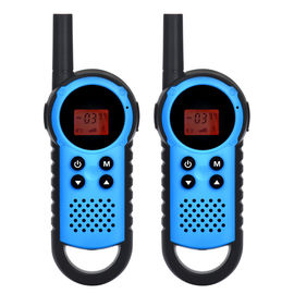 Made in China 1 year warranty 3-5KM PMR446 Radios digital sound talkies-walkies