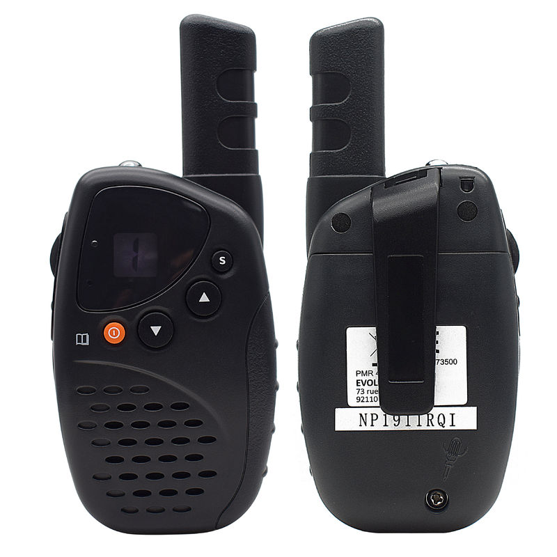 Outdoor 8 Channel 3km Two Way Real Walkie Talkie For Hiking Climbing