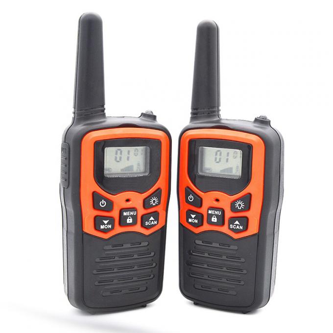 Adjustable Volume Level Real Walkie Talkies 400470MHz Portable walkie talkie